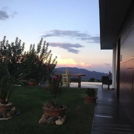 Mountain View Vila Apsiou